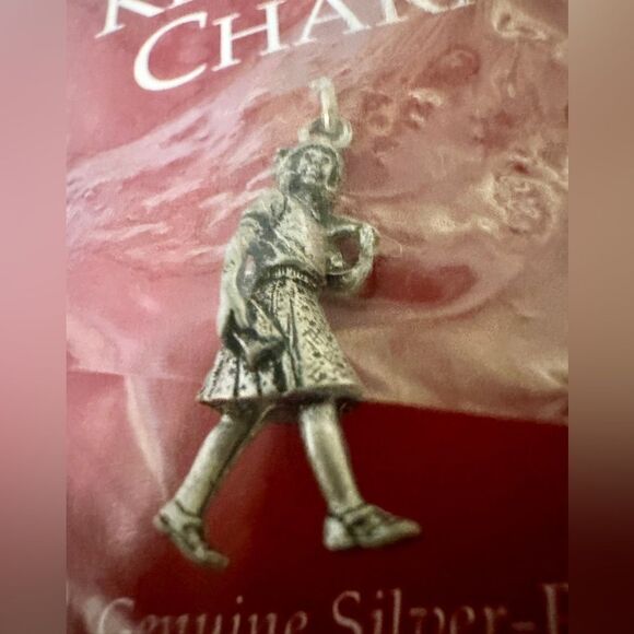 Vintage Keepsake Charm in Genuine Silver-Pewter - Picture 8 of 17